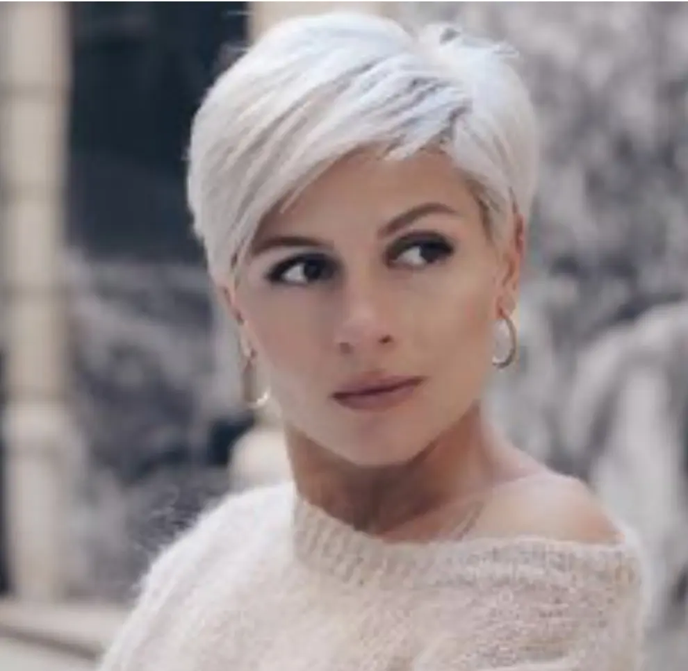 IMG_7077B169906F-1 bixie cut